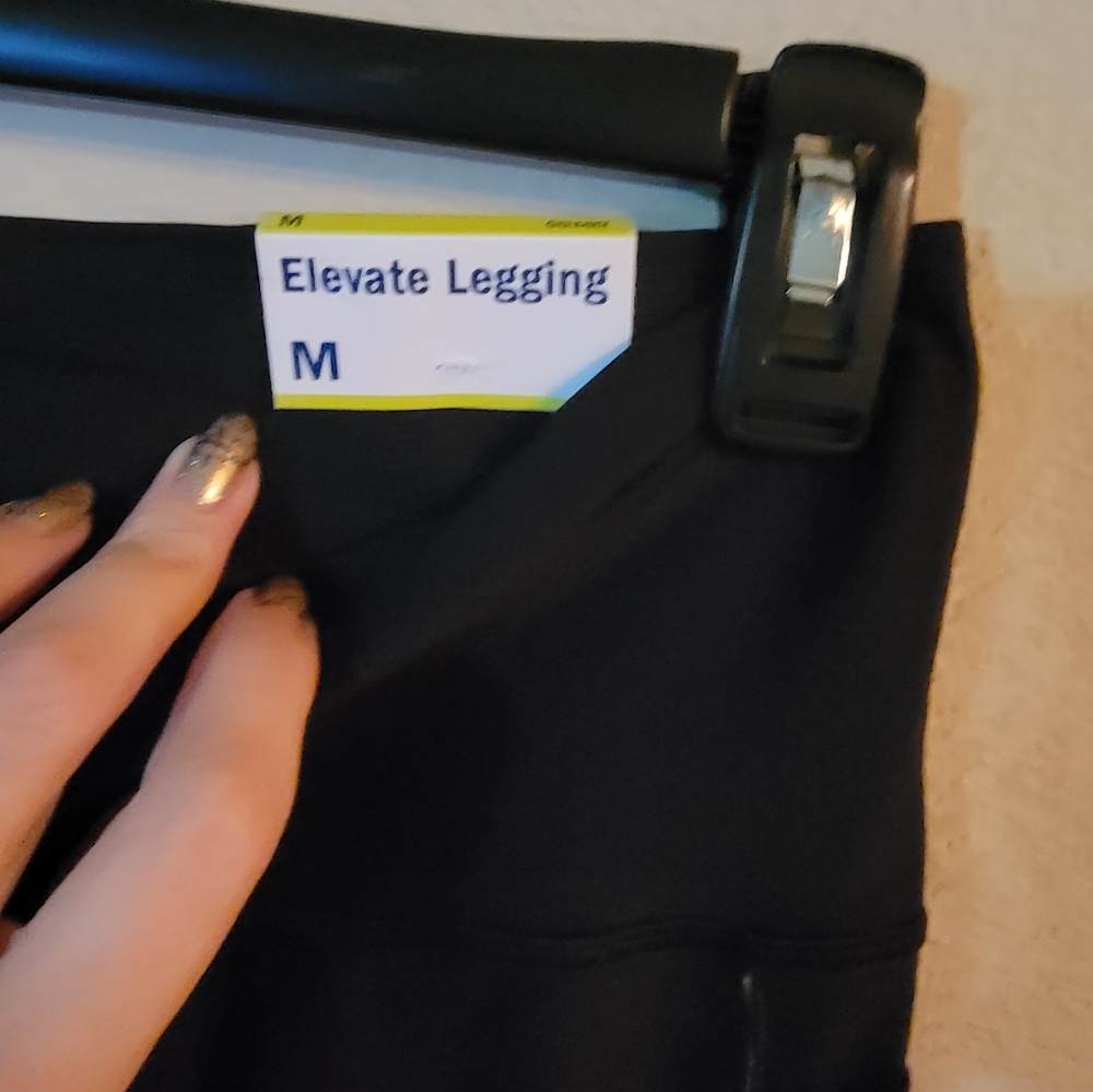 NWT Elevate Power Stretch Black sz L Leggings - Picture 4 of 5